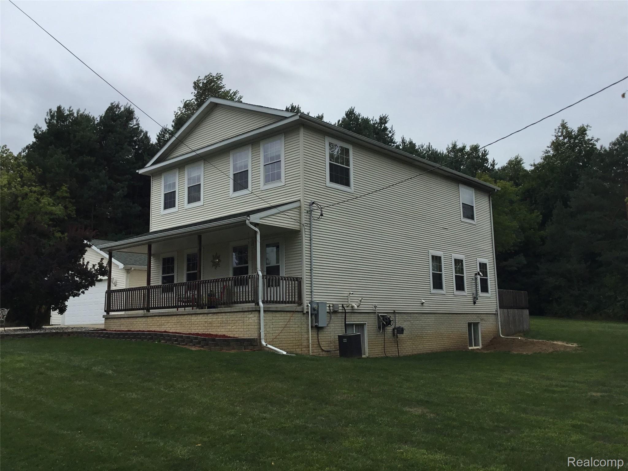 12063 North Bray Road Clio, MI 48420 - Photo 22 of 71 F256C335-2293-413B-923F-D070381F8D8D.jpeg