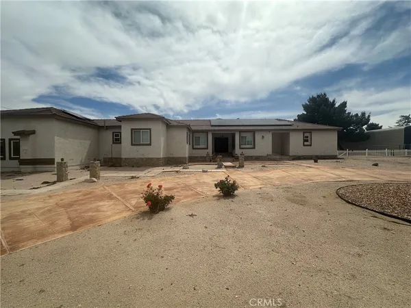 $965,000 | 42500 20th Street West, Lancaster, CA 93534