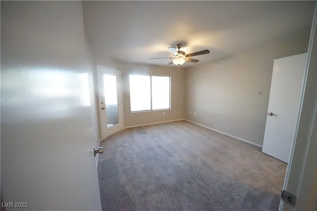 $1,195 | 5710 East Tropicana Avenue, Unit 1060, Las Vegas, NV 89122