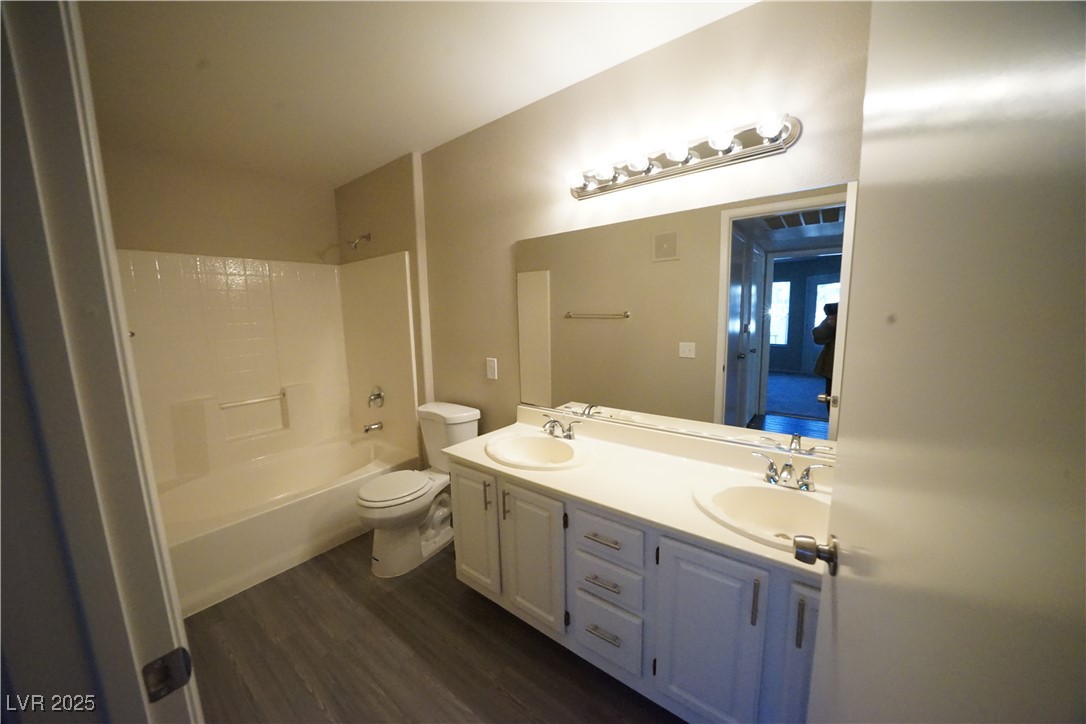 5710 East Tropicana Avenue, Unit 1060 Las Vegas, NV 89122 - Photo 15 of 16