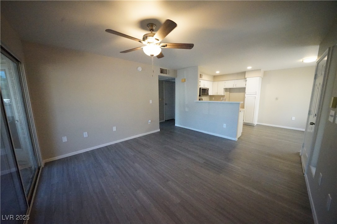 5710 East Tropicana Avenue, Unit 1060 Las Vegas, NV 89122 - Photo 4 of 16
