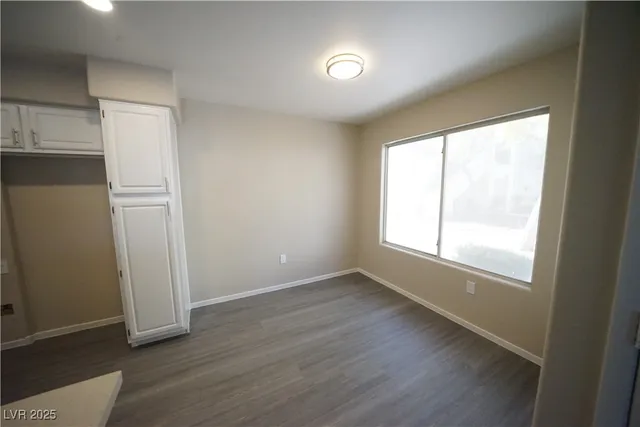 $1,195 | 5710 East Tropicana Avenue, Unit 1060, Las Vegas, NV 89122