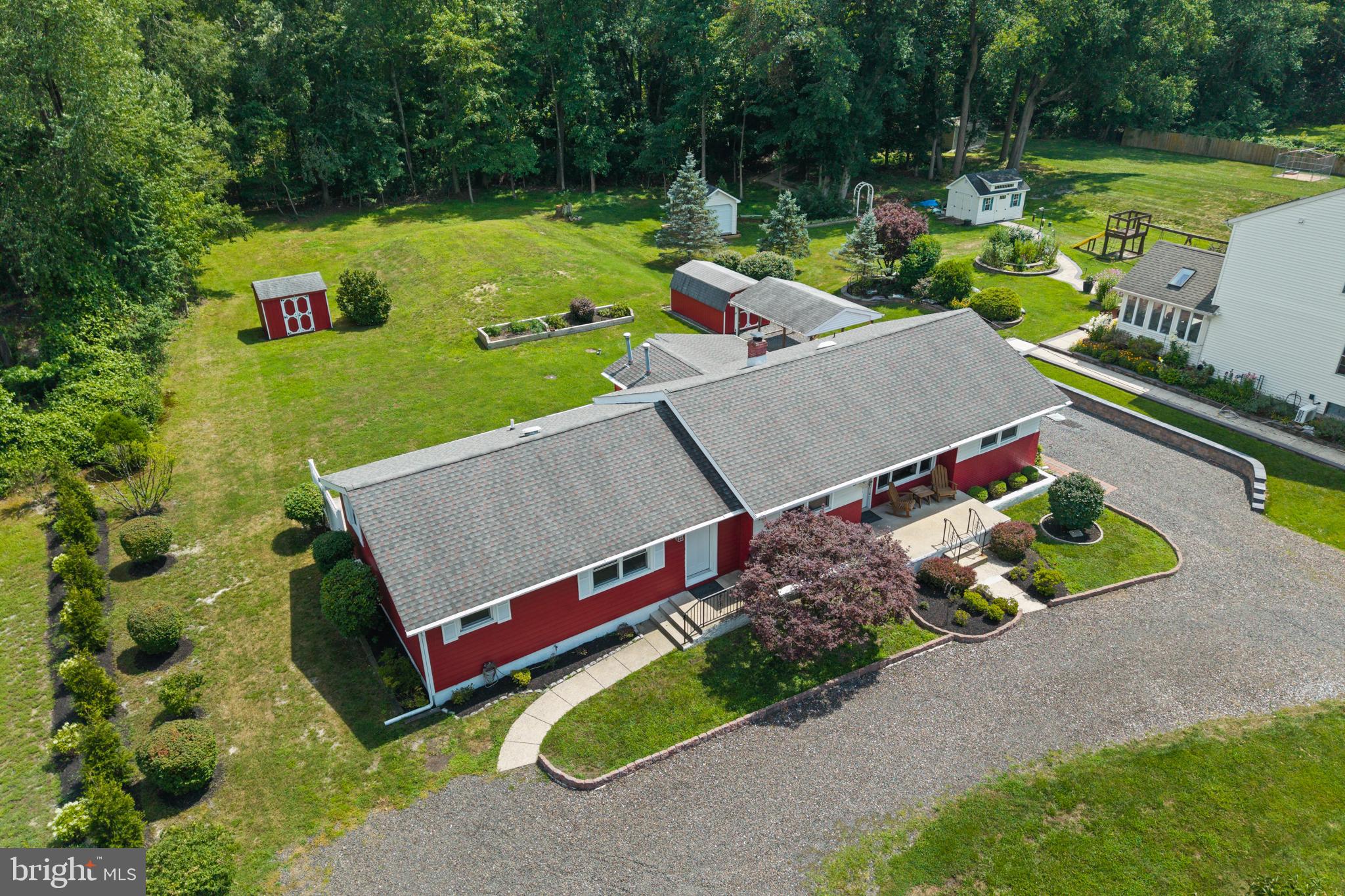 28 Skeet Road Medford, NJ 08055 - Photo 2 of 37 Gallery Image 2