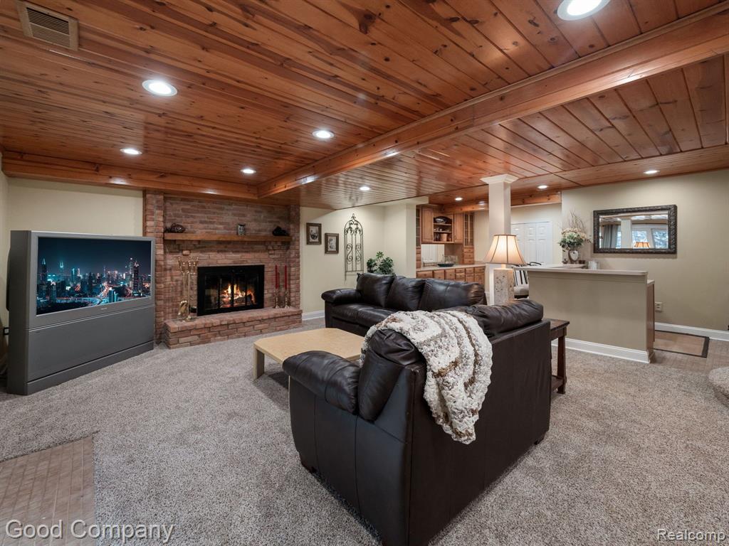 635 Ten Point Drive Rochester Hills, MI 48309 - Photo 15 of 30
