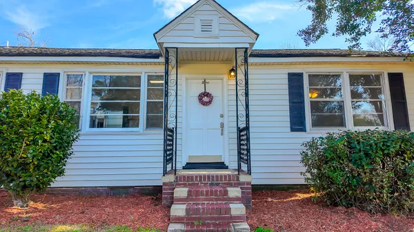 $275,000 | 115 Rowes Pump Drive, Rowesville, SC 29133