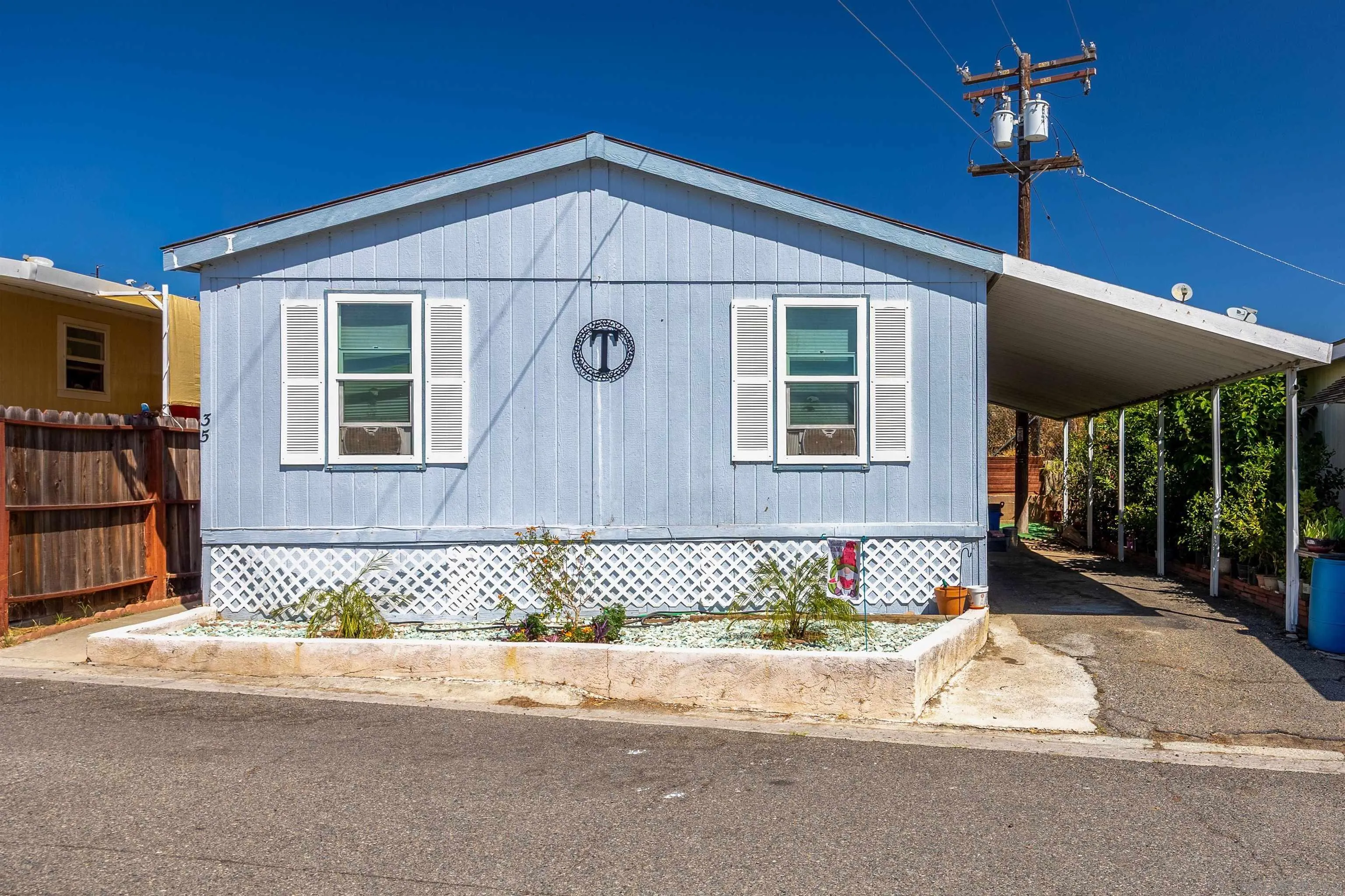 1638 Calavo Road, Unit 35 Fallbrook, CA 92028 - Photo 24 of 26 Gallery Image 24
