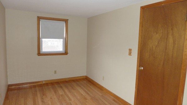 15 Rainbow Road Peabody, MA 01960 - Photo 10 of 21 Gallery Image 10