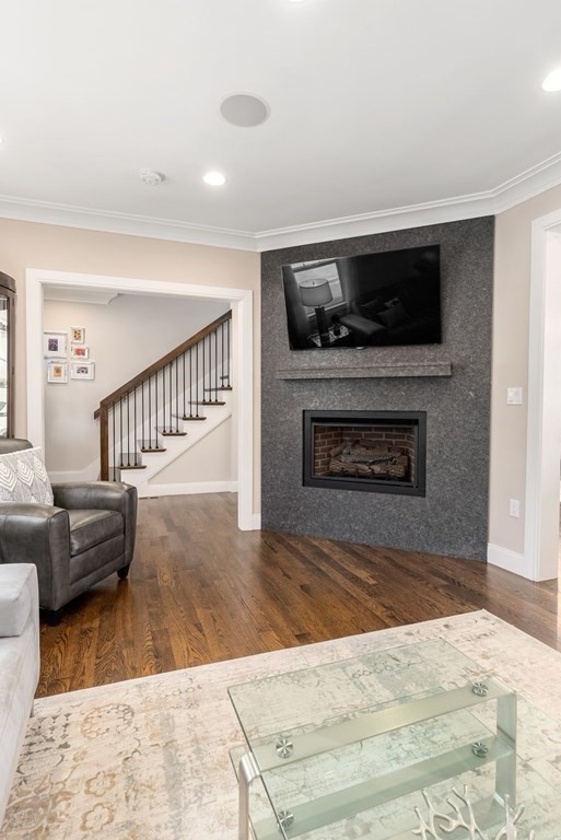 40 Somerset Road Brookline, MA 02445 - Photo 7 of 22