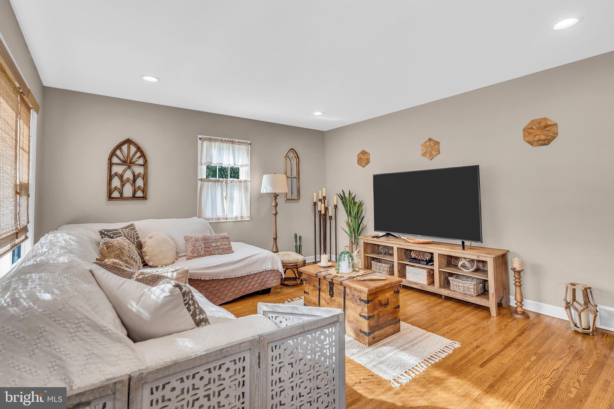 71 Ridgley Street Mount Holly, NJ 08060 - Photo 6 of 43