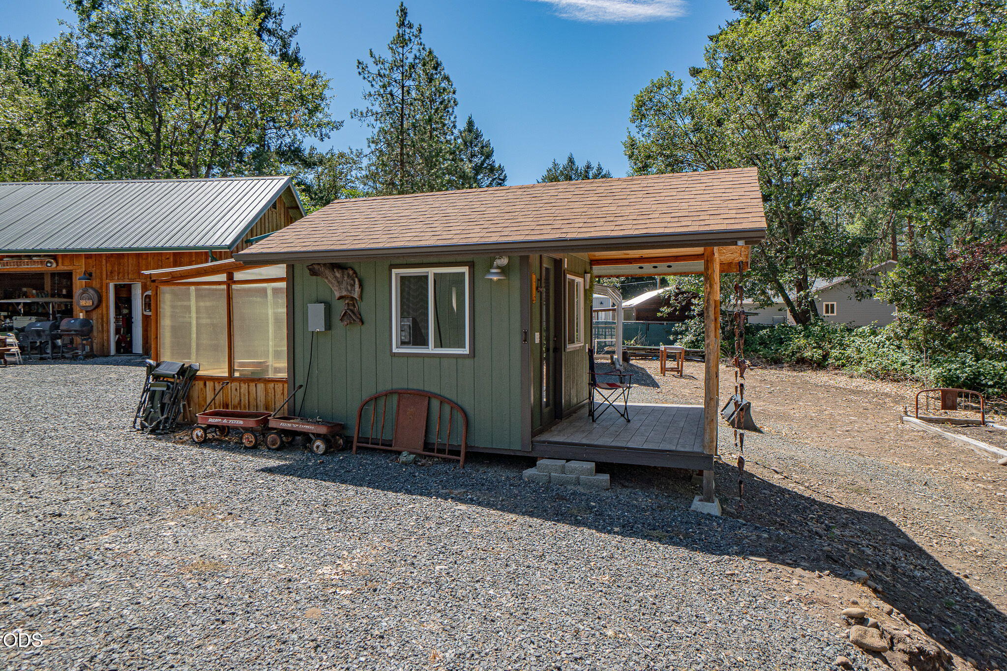 1800 Lampman Road Gold Hill, OR 97525 - Photo 27 of 53 Gallery Image 27