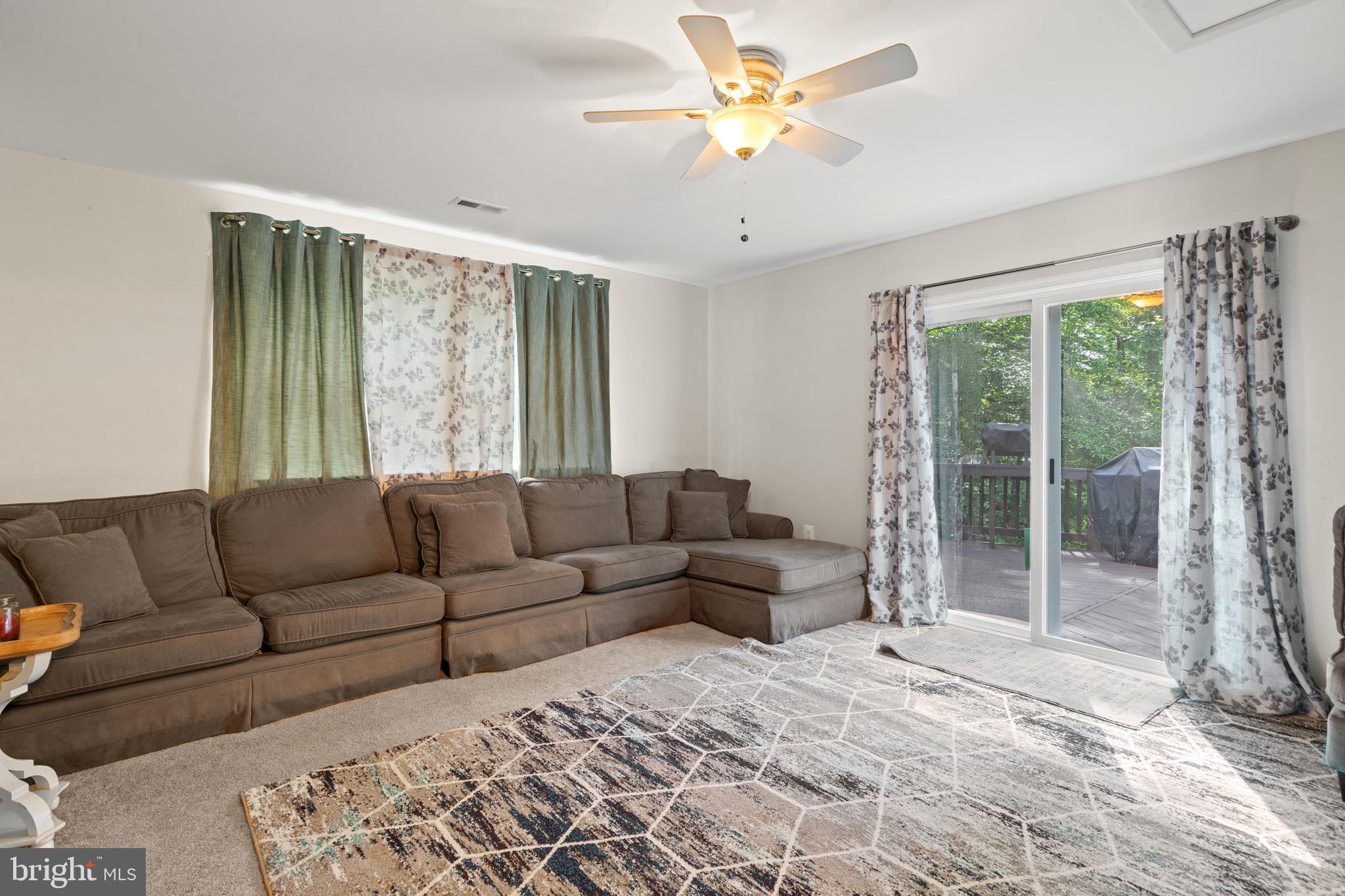 11476 Rawhide Road Lusby, MD 20657 - Photo 11 of 25 Gallery Image 11