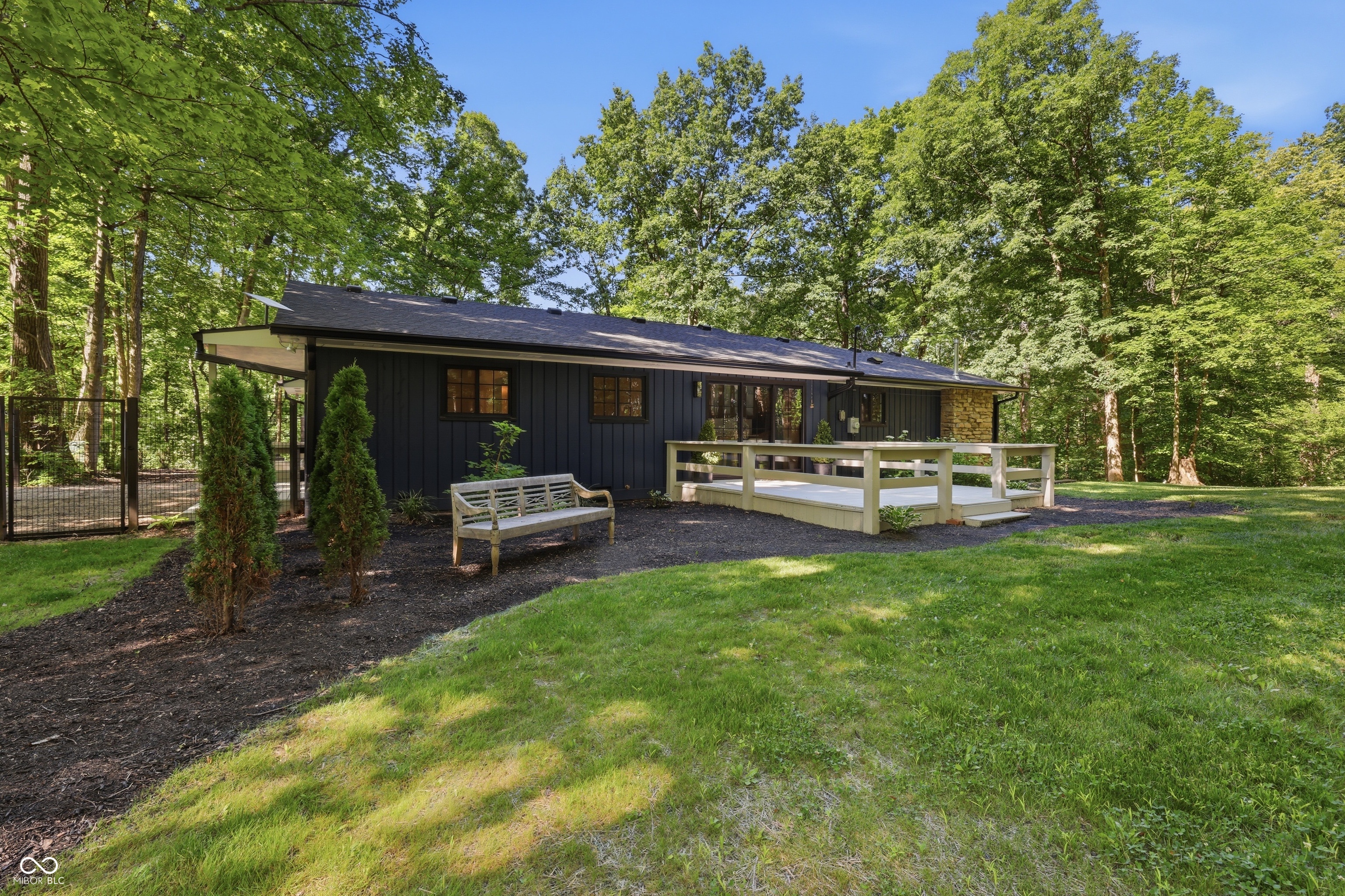 9220 Sandbury Road Indianapolis, IN 46256 - Photo 37 of 48