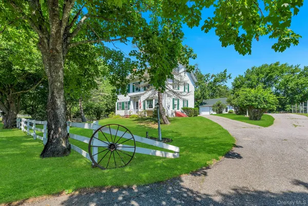 $1,499,000 | 1760 Albertson Lane, Greenport, NY 11944