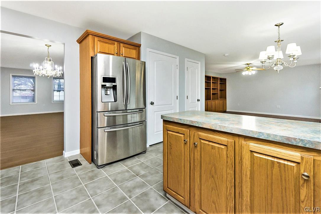 2581 Somerset Road Whitehall, PA 18052 - Photo 13 of 50 Gallery Image 13