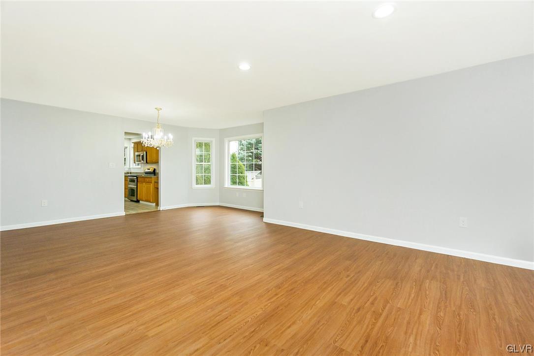 2581 Somerset Road Whitehall, PA 18052 - Photo 7 of 50 Gallery Image 7