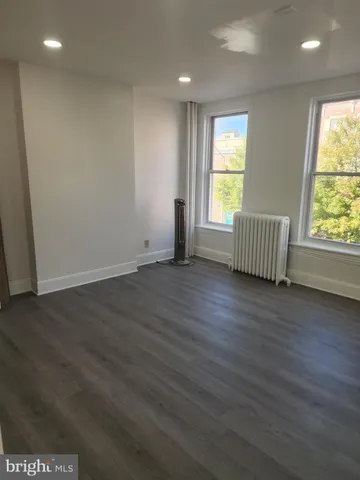 $1,700 | 238 North Warren Street, Unit 2, Trenton, NJ 08618