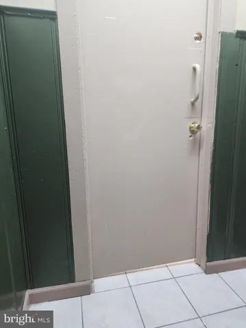 $1,700 | 238 North Warren Street, Unit 2, Trenton, NJ 08618