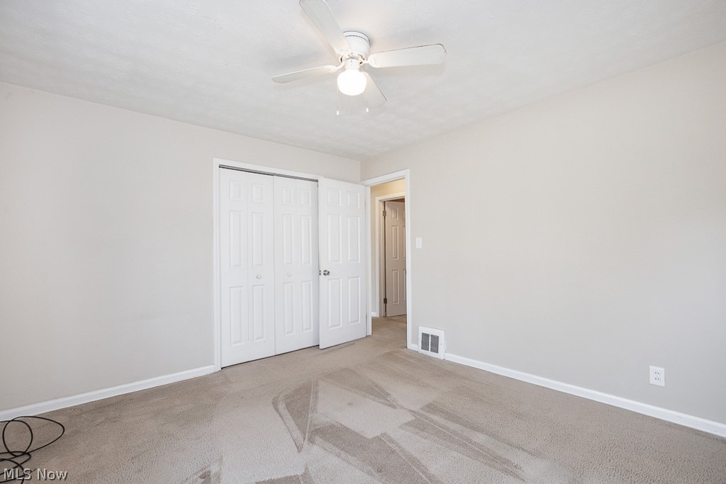 1646 Harwich Road Cleveland, OH 44124 - Photo 16 of 39 Carpeted 1st floor bedroom #1 (Cont)