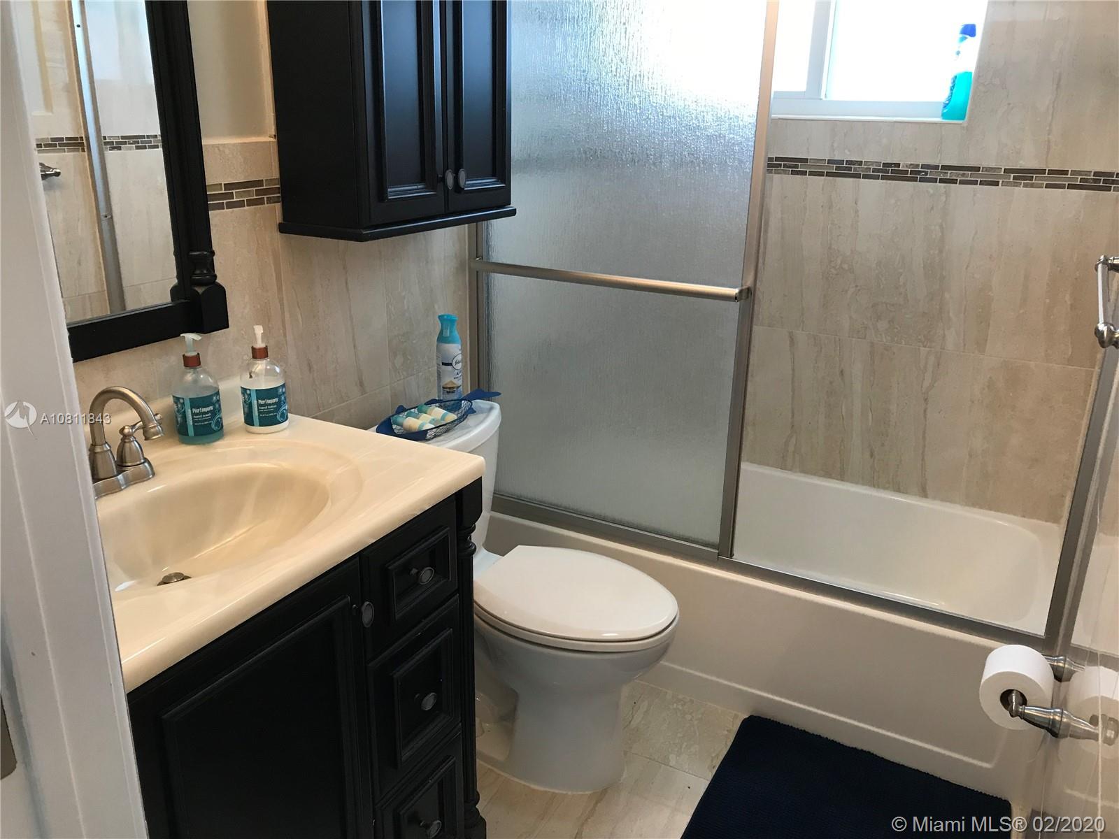 208 La Paloma Road Key Largo, FL 33037 - Photo 17 of 21 Gallery Image 17