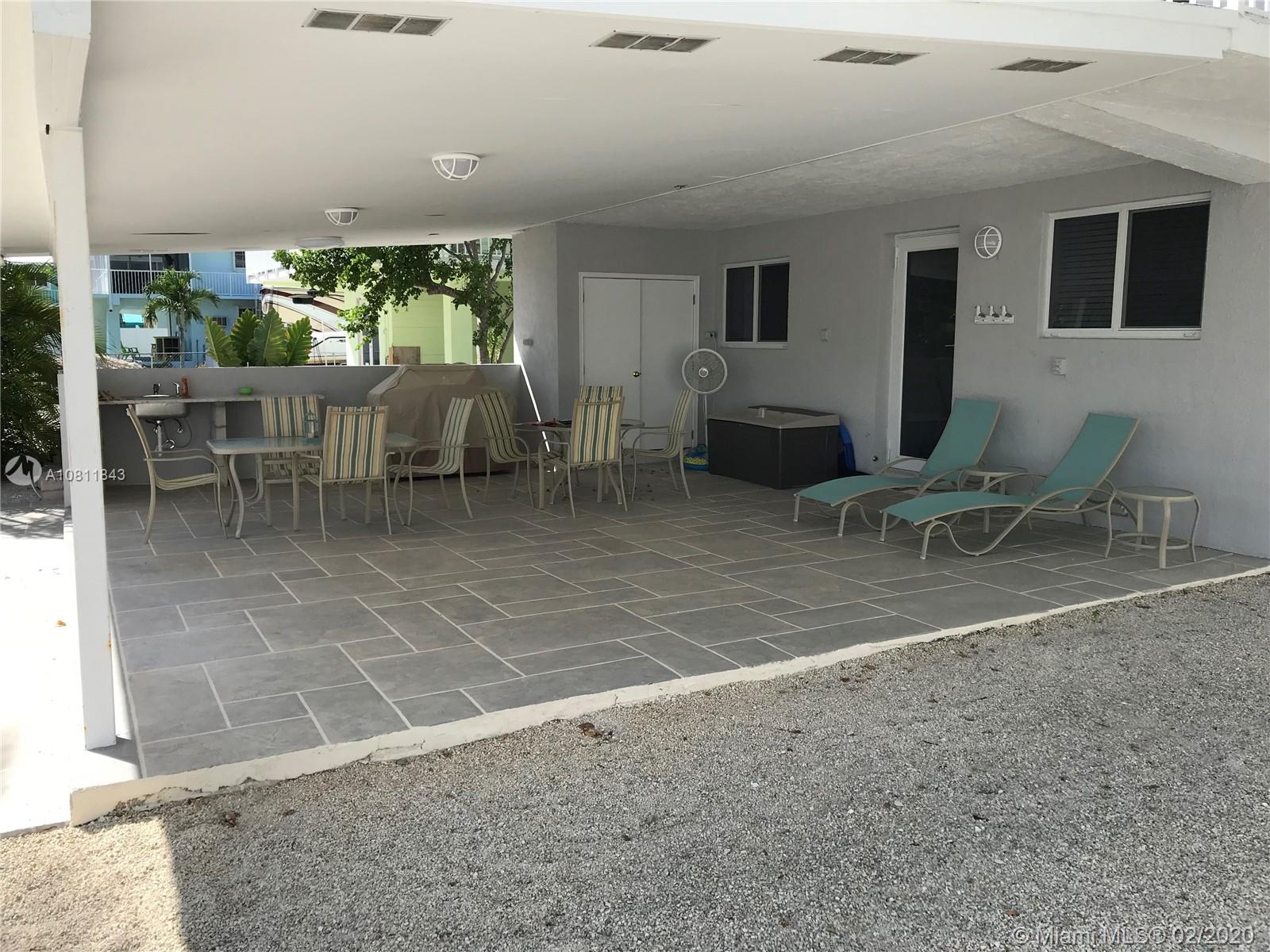 208 La Paloma Road Key Largo, FL 33037 - Photo 7 of 21 Gallery Image 7