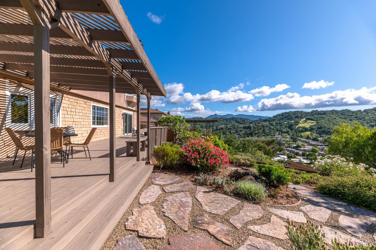 4 Galway Lane San Rafael, CA 94903 - Photo 43 of 45 a view of a chairs and table in patio