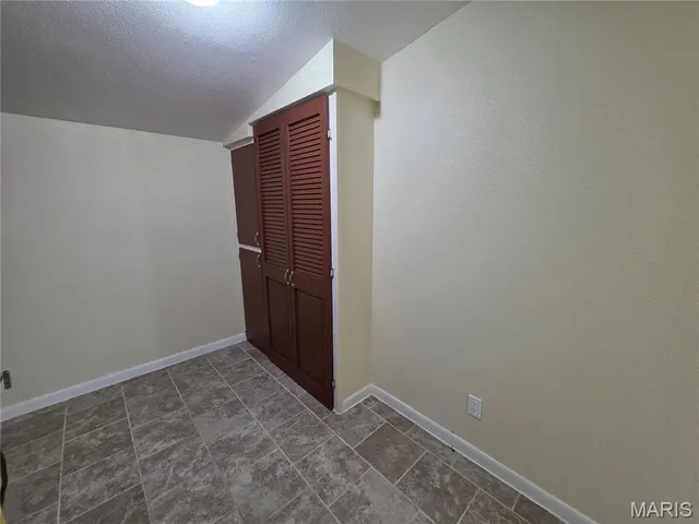 $170,000 | 813 Bryan Street, Houston, MO 65483