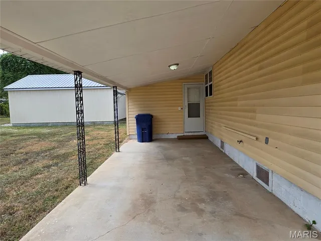 $170,000 | 813 Bryan Street, Houston, MO 65483