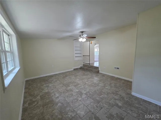 $170,000 | 813 Bryan Street, Houston, MO 65483