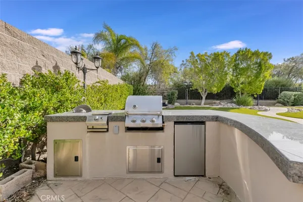 $8,750 | 12826 Vía Donatello, Porter Ranch, CA 91326