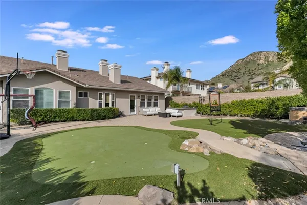 $8,750 | 12826 Vía Donatello, Porter Ranch, CA 91326