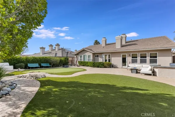 $8,750 | 12826 Vía Donatello, Porter Ranch, CA 91326