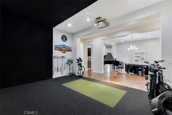 $8,750 | 12826 Vía Donatello, Porter Ranch, CA 91326