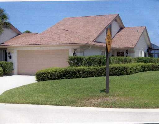 301 Ridge Road Jupiter, FL 33477 - Photo 1 of 15 Primary Photo