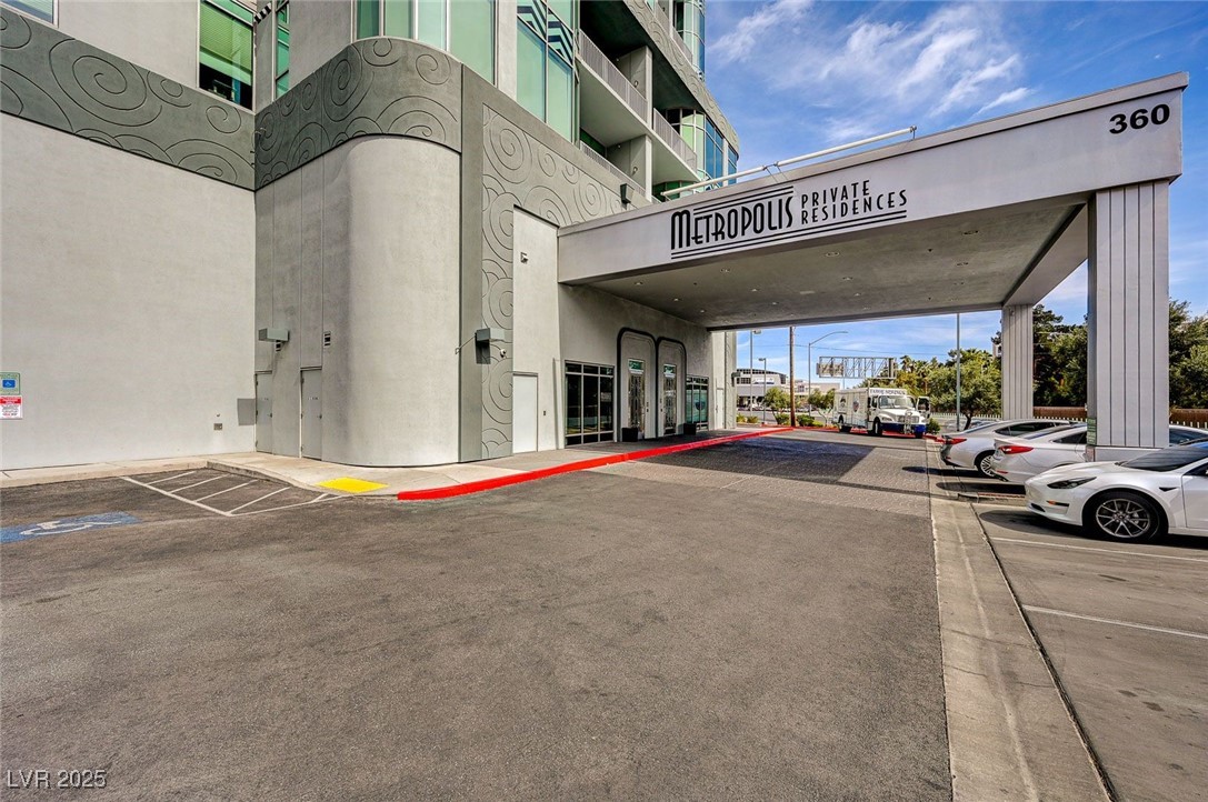 360 East Desert Inn Road, Unit 1404 Las Vegas, NV 89109 - Photo 2 of 52 View of vehicle parking