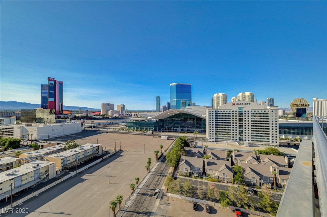 360 East Desert Inn Road, Unit 1404 Las Vegas, NV 89109 - Photo 49 of 52