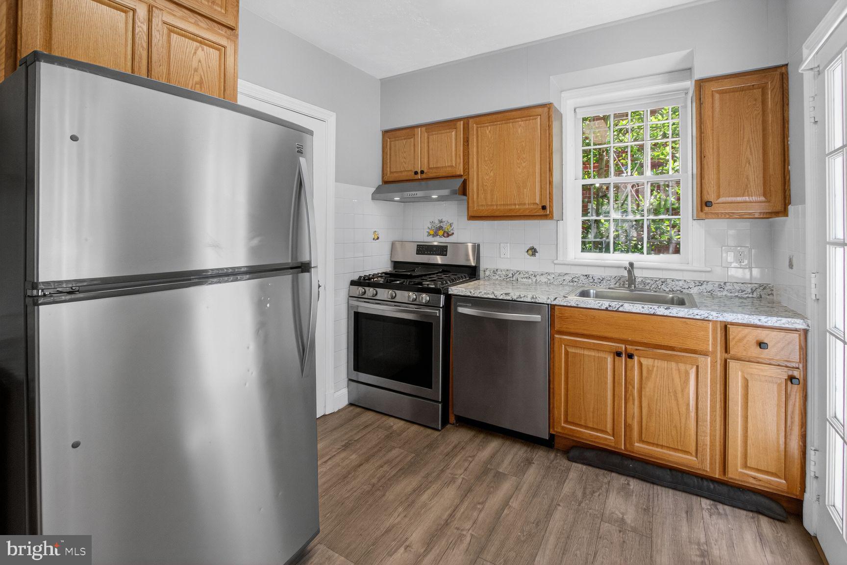 4712 Piney Branch Road Northwest Washington, DC 20011 - Photo 10 of 25