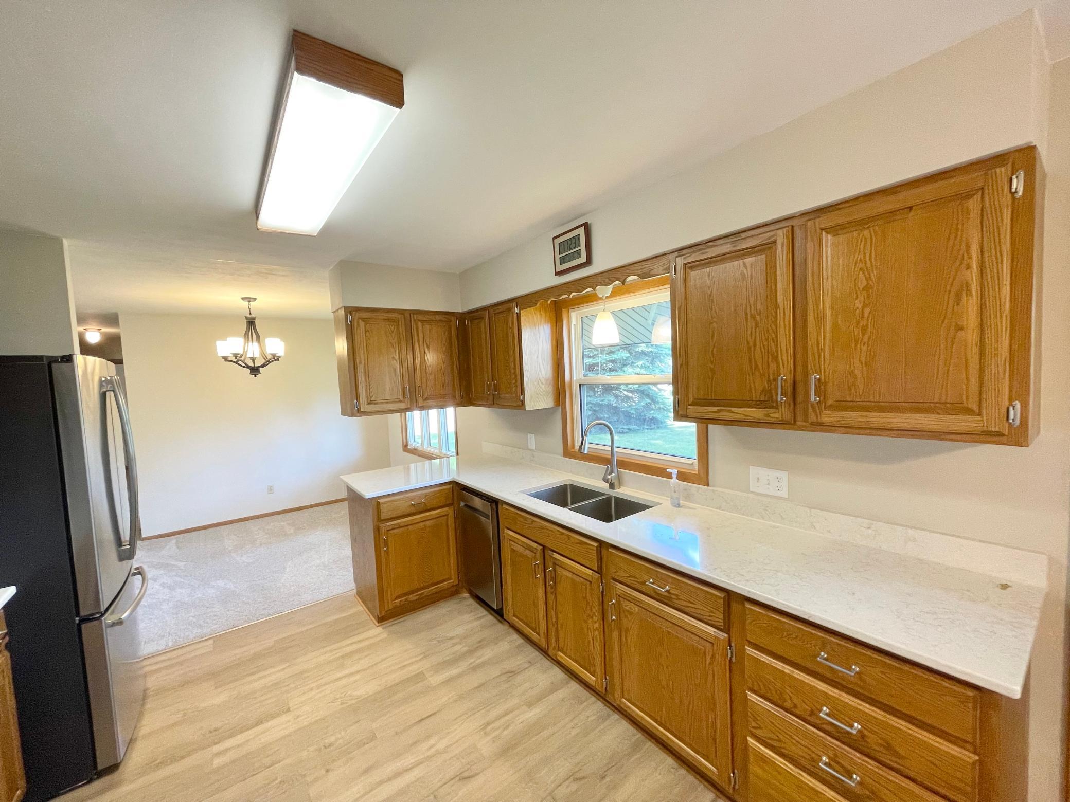 403 South Paffrath Avenue Springfield, MN 56087 - Photo 14 of 63