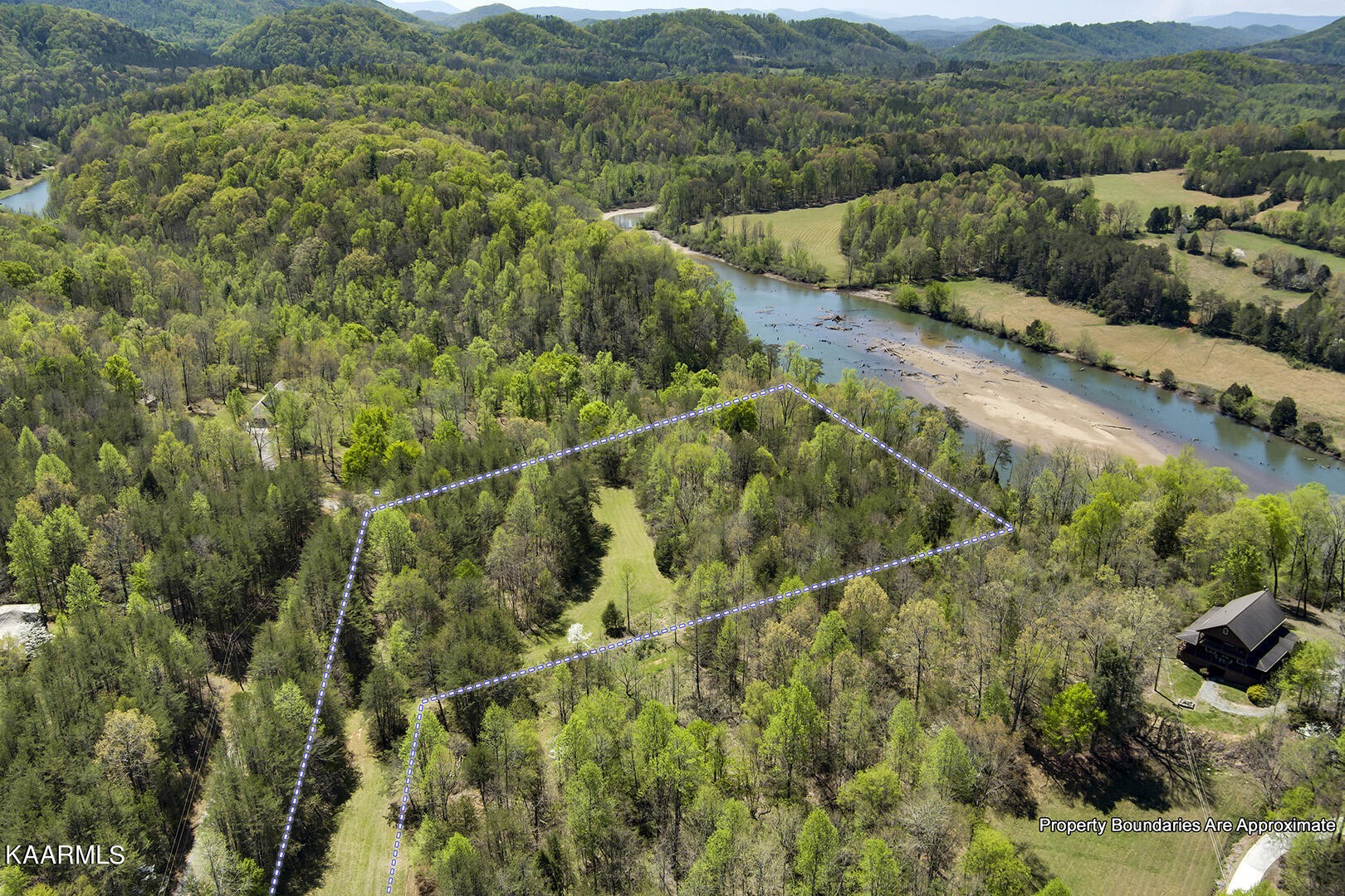 3320 Ballplay Road Tellico Plains, TN 37385 - Photo 16 of 21