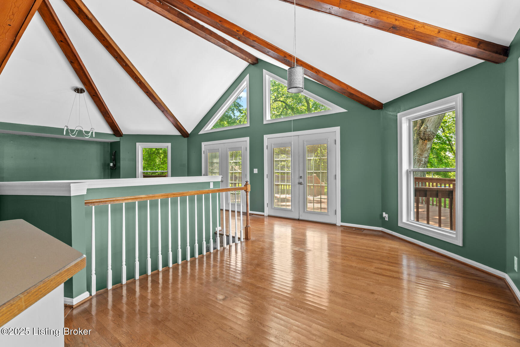 6712 Cooper Chapel Road Louisville, KY 40229 - Photo 11 of 78 DSC03281