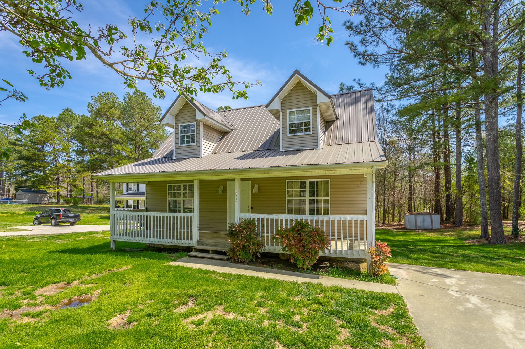 2039 Southeast Hunt Road Cleveland, TN 37323 - Photo 3 of 31 2039 SE Hunt Road HD-39