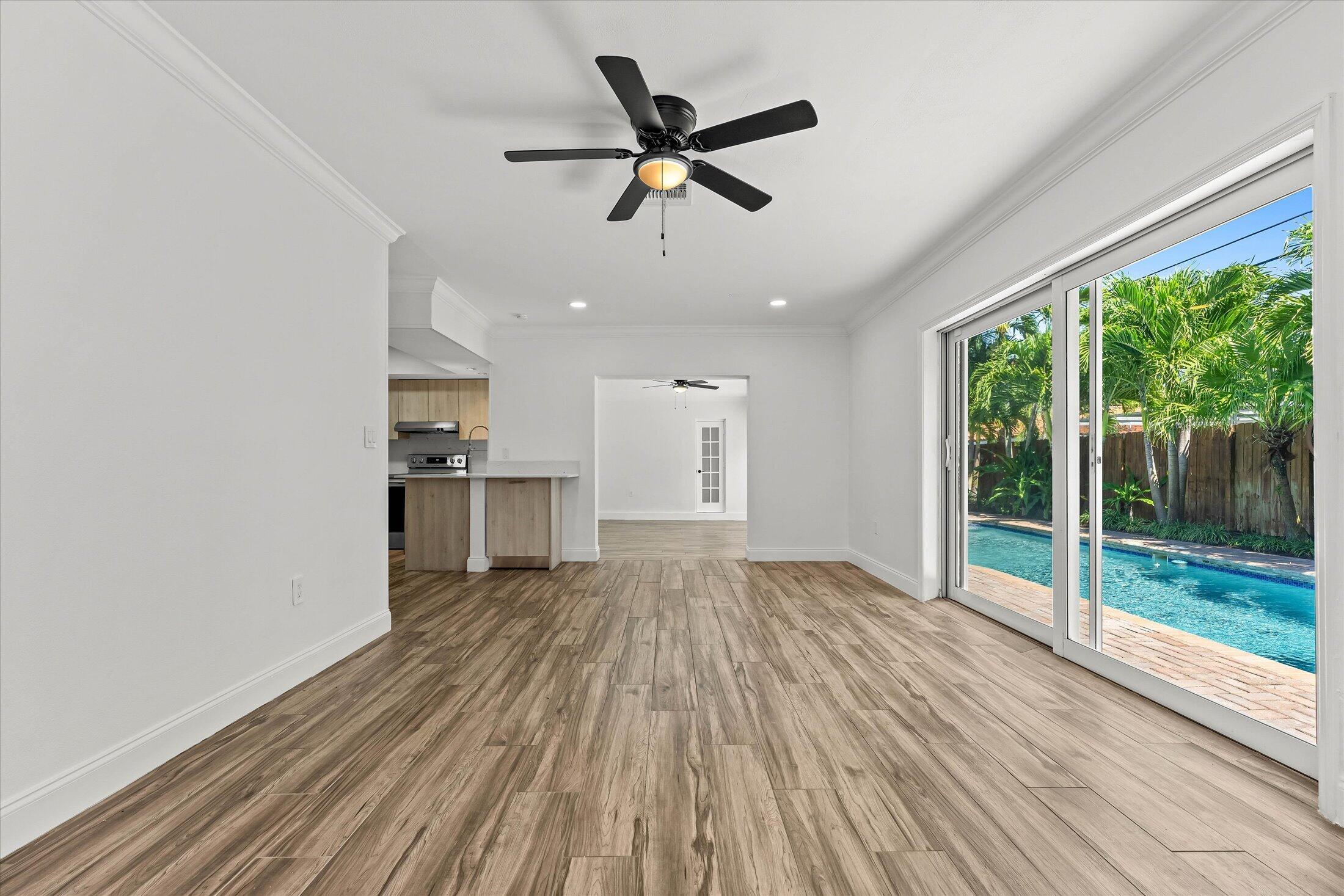 884 Northwest 6th Drive Boca Raton, FL 33486 - Photo 14 of 37 Family Room