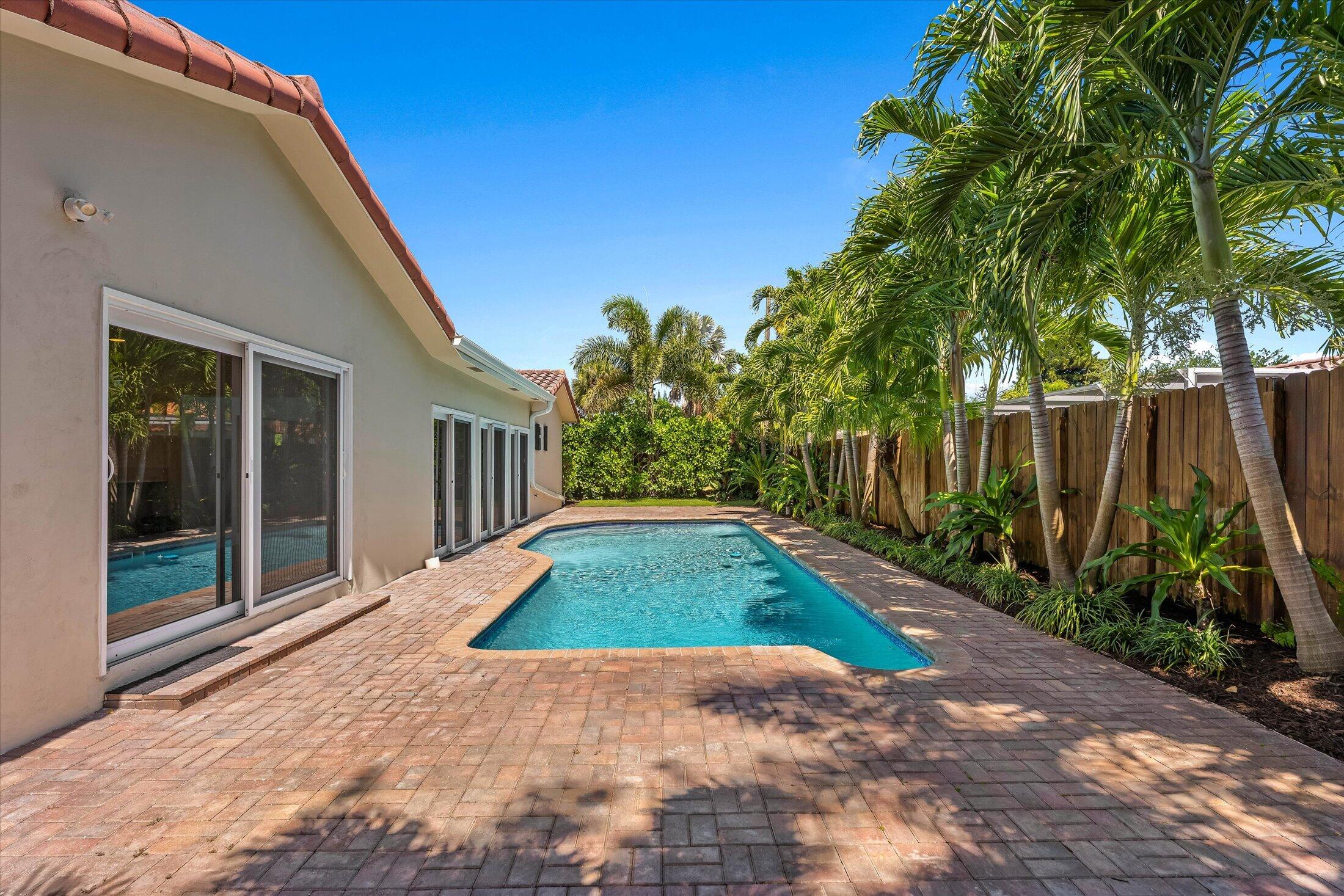 884 Northwest 6th Drive Boca Raton, FL 33486 - Photo 27 of 37 Pool Area