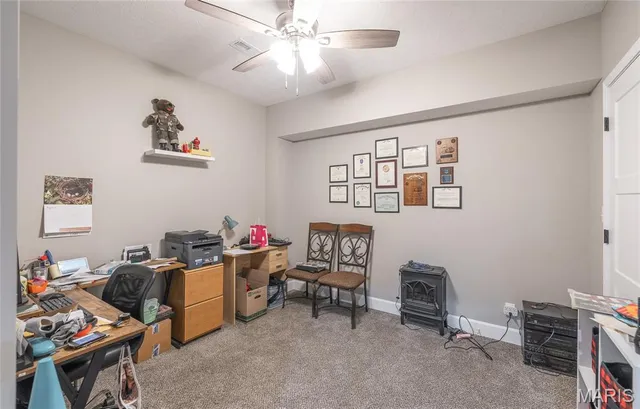 $400,000 | 1040 Daytona Drive, Lebanon, MO 65536