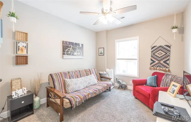 $400,000 | 1040 Daytona Drive, Lebanon, MO 65536