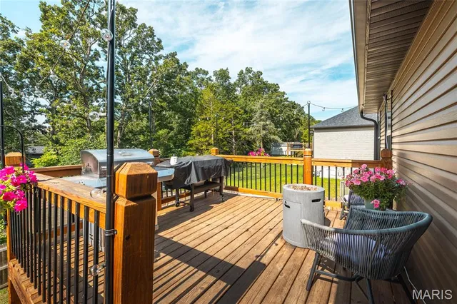 $400,000 | 1040 Daytona Drive, Lebanon, MO 65536