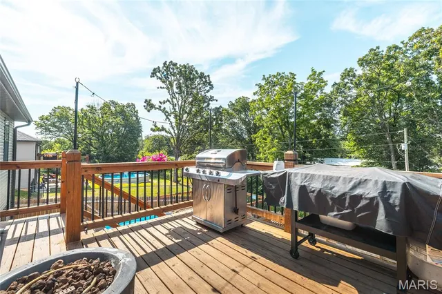 $400,000 | 1040 Daytona Drive, Lebanon, MO 65536