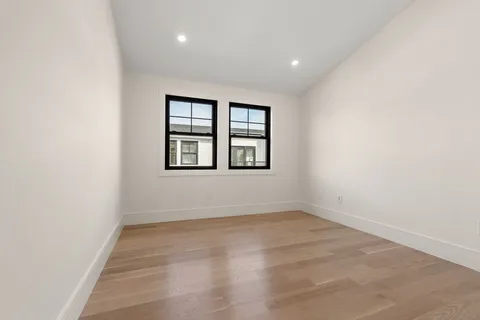 $1,699,000 | 20 Clinton Street, Unit 16, Newton, MA 02458