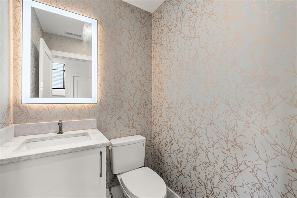 20 Clinton Street, Unit 16 Newton, MA 02458 - Photo 22 of 27