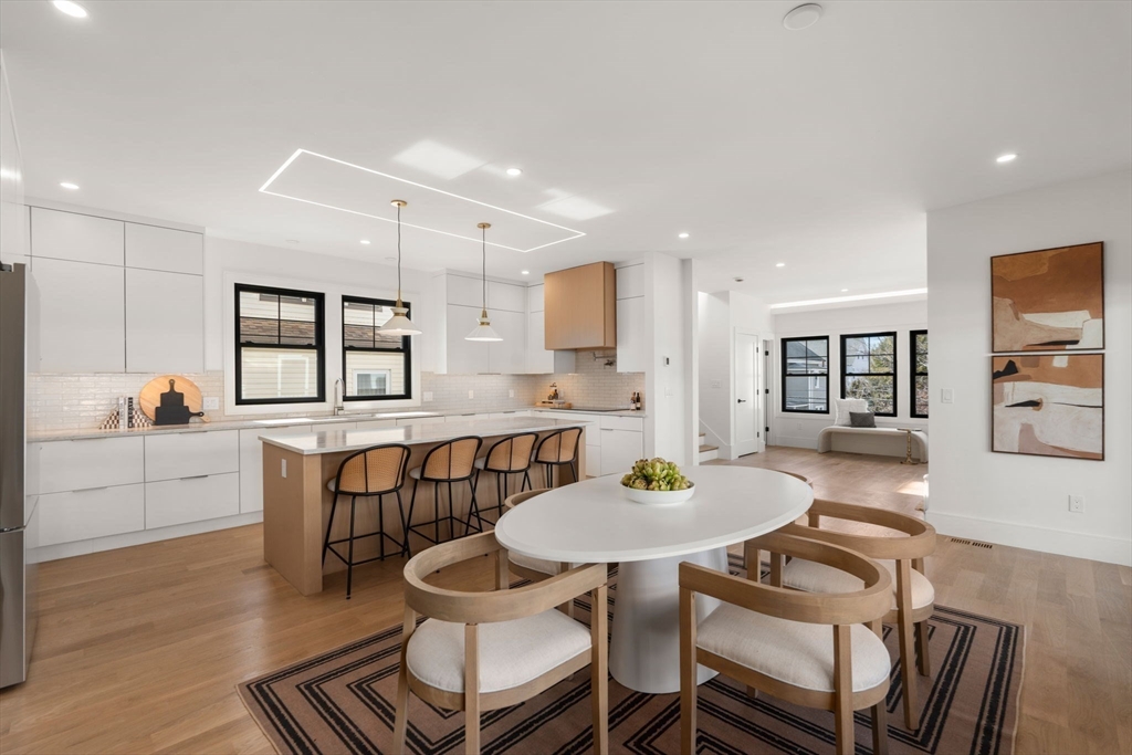 20 Clinton Street, Unit 16 Newton, MA 02458 - Photo 6 of 27