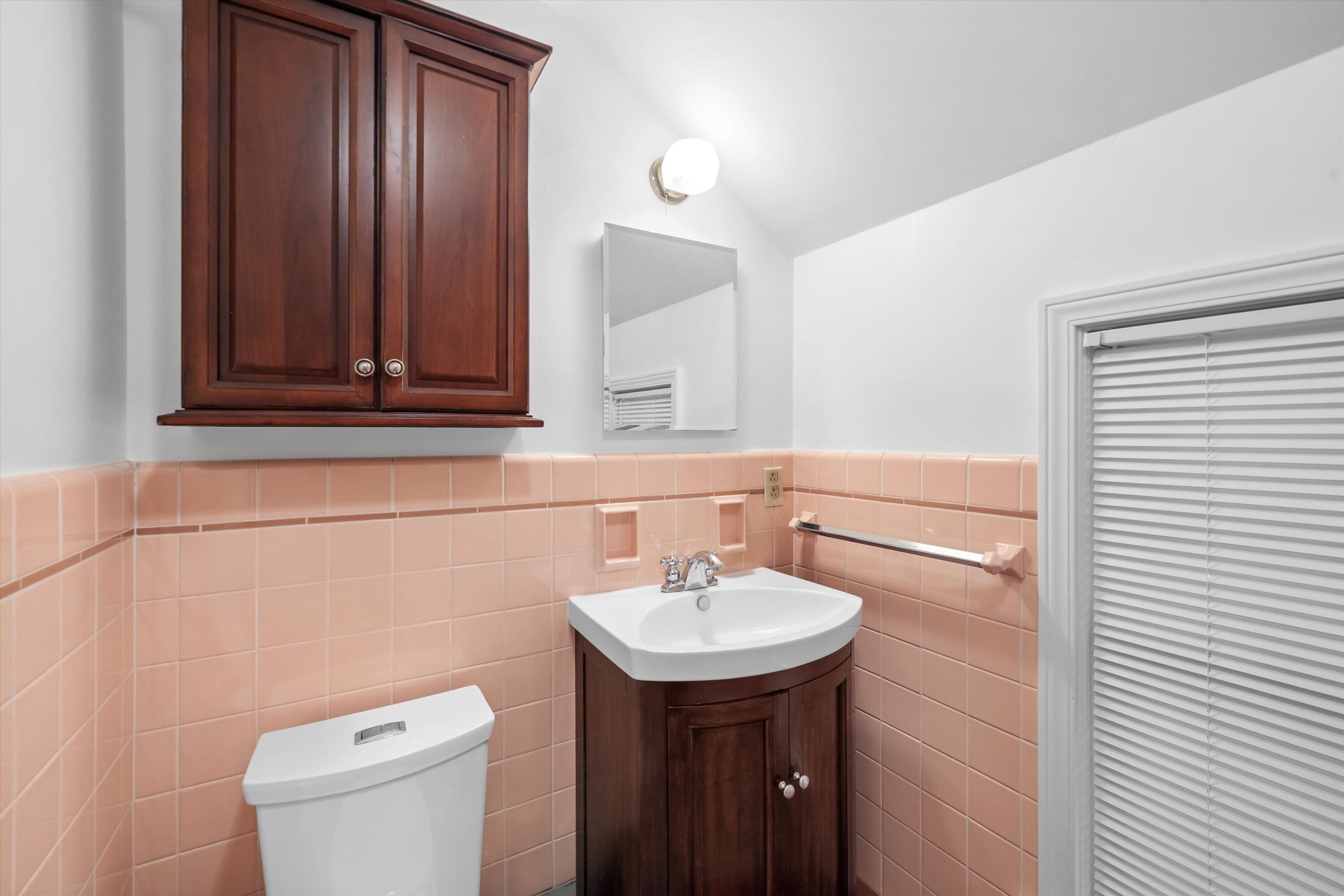 941 Newport Road Ann Arbor, MI 48103 - Photo 16 of 30 34-DSC00002